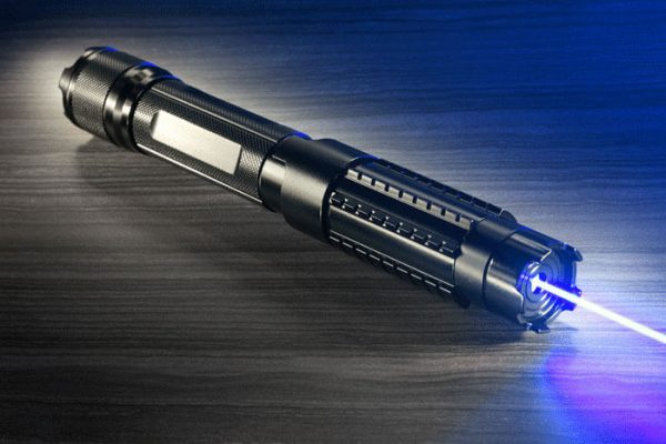 poco costoso puntatori laser